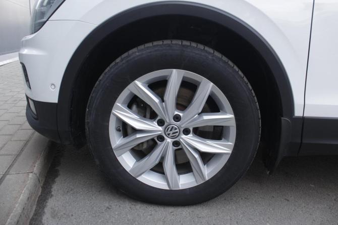 Volkswagen Tiguan II с пробегом 2018 года, цена 2 440 000 рублей, 182817 км, внедорожник, Автокод Объявления