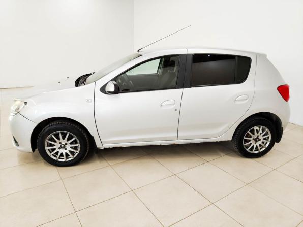 Renault Sandero II с пробегом 2014 года, цена 719 000 рублей, 143859 км, хэтчбек, Автокод Объявления