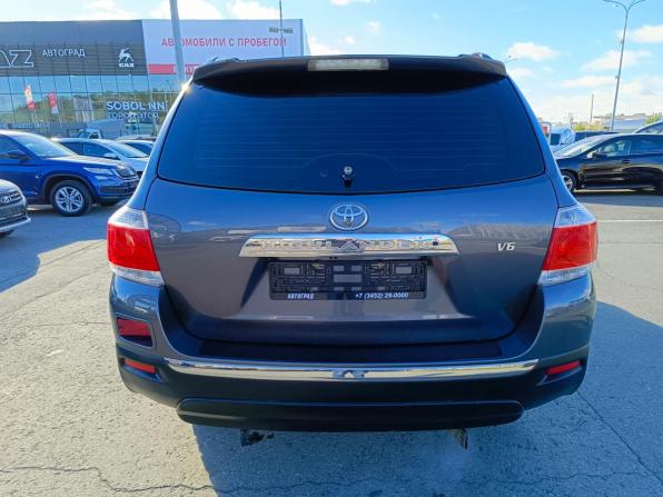 Toyota Highlander II (XU40) Рестайлинг с пробегом 2011 года, цена 2 100 000 рублей, 277352 км, внедорожник, Автокод Объявления