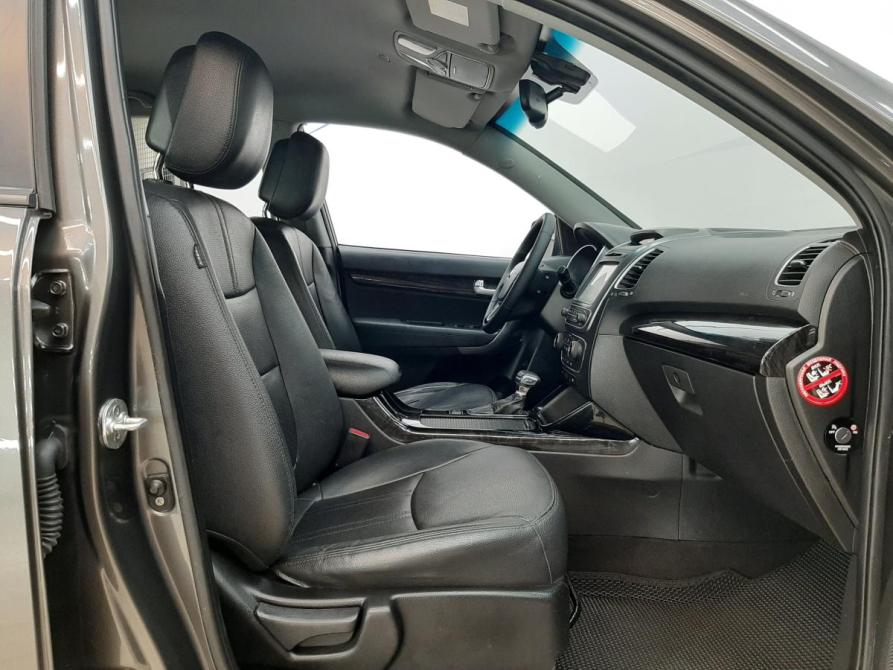 Kia Sorento II Рестайлинг Москва  - изображение 11