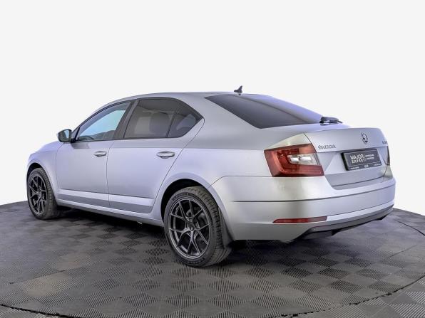 Skoda Octavia III (A7) с пробегом 2017 года, цена 1 880 000 рублей, 96578 км, лифтбек, Автокод Объявления