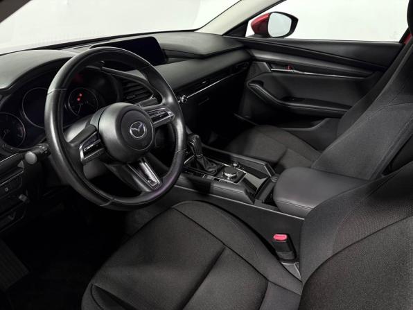 Mazda 3 IV (BP) с пробегом 2019 года, цена 1 985 000 рублей, 42224 км, седан, Автокод Объявления