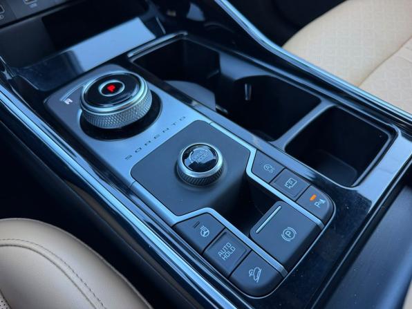 Kia Sorento IV с пробегом 2020 года, цена 3 950 000 рублей, 43974 км, внедорожник, Автокод Объявления