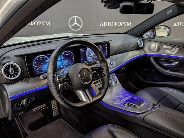 Mercedes-Benz E-Класс V (W213 S213 C238) Рестайлинг с пробегом 2022 года, цена 5 990 000 рублей, 51499 км, седан, Автокод Объявления