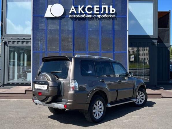 Mitsubishi Pajero IV с пробегом 2010 года, цена 1 799 000 рублей, 239000 км, внедорожник, Автокод Объявления