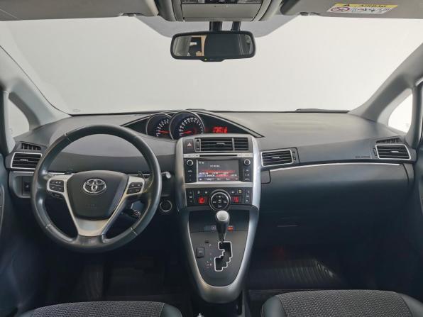 Toyota Verso I Рестайлинг с пробегом 2014 года, цена 1 530 000 рублей, 168112 км, компактвэн, Автокод Объявления