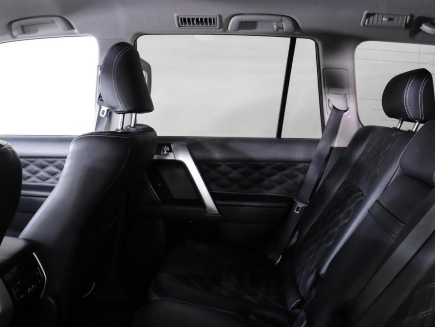 Toyota Land Cruiser Prado 150 Series Рестайлинг 3 Химки  - изображение 13