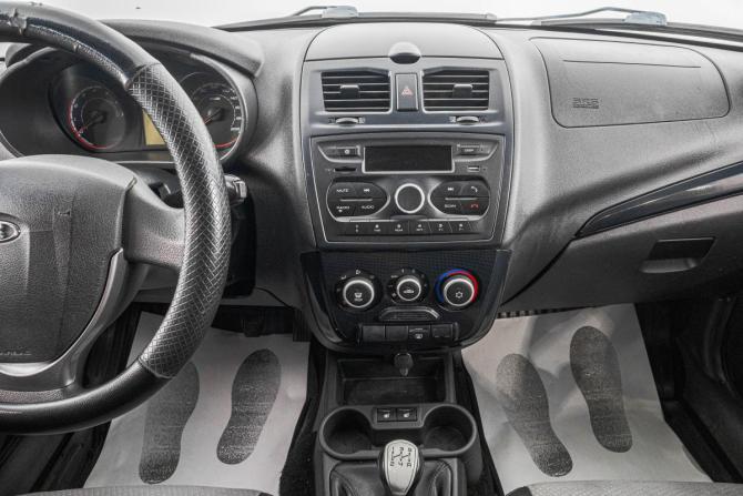 Lada (ВАЗ) Kalina II с пробегом 2017 года, цена 599 000 рублей, 170000 км, универсал, Автокод Объявления