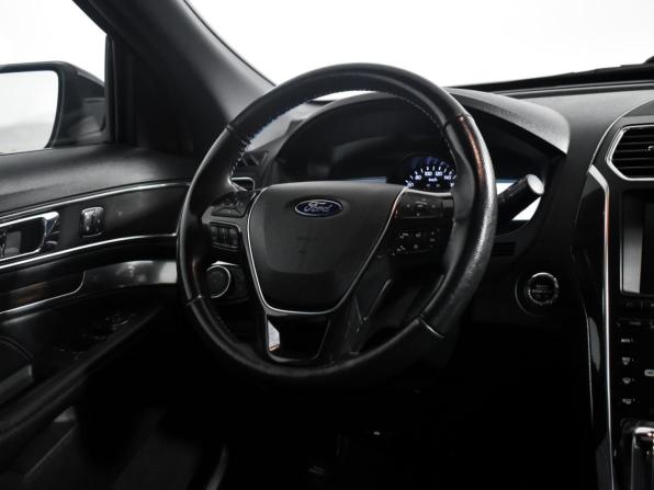 Ford Explorer V Рестайлинг 2 с пробегом 2018 года, цена 2 600 000 рублей, 203971 км, внедорожник, Автокод Объявления