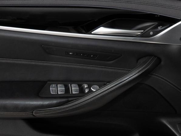 BMW 5 серии VII (G30/G31/G38) с пробегом 2019 года, цена 4 300 000 рублей, 103423 км, седан, Автокод Объявления