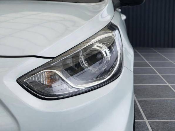 Hyundai Solaris I с пробегом 2013 года, цена 717 000 рублей, 106327 км, хэтчбек, Автокод Объявления