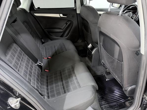 Audi A4 IV (B8) Рестайлинг с пробегом 2012 года, цена 1 280 000 рублей, 168610 км, седан, Автокод Объявления
