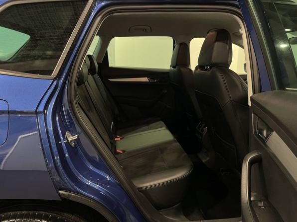 Skoda Karoq I с пробегом 2020 года, цена 2 547 000 рублей, 81900 км, внедорожник, Автокод Объявления