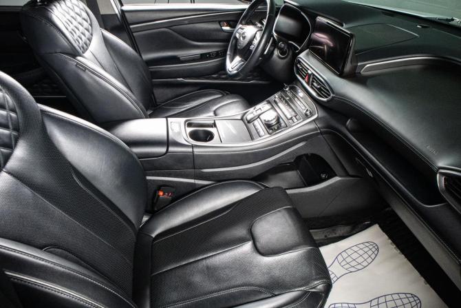 Hyundai Santa Fe IV Рестайлинг с пробегом 2023 года, цена 4 699 000 рублей, 85650 км, внедорожник, Автокод Объявления