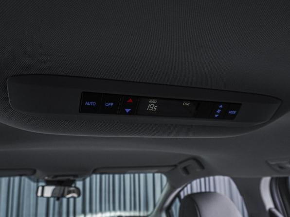 Toyota Sienna IV с пробегом 2021 года, цена 4 187 000 рублей, 81323 км, минивэн, Автокод Объявления