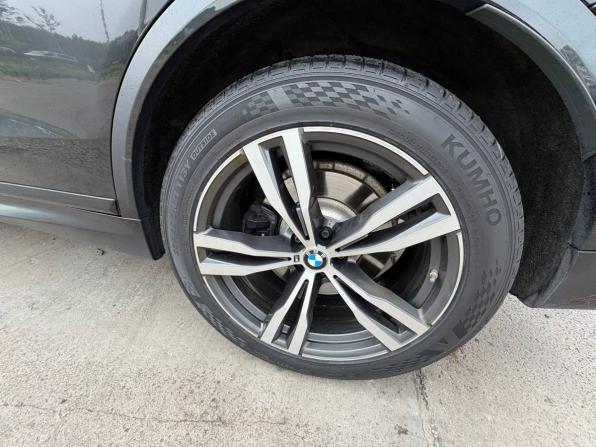 BMW X7 I (G07) Рестайлинг с пробегом 2022 года, цена 9 995 000 рублей, 116000 км, внедорожник, Автокод Объявления