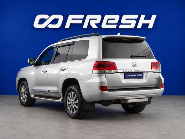 Toyota Land Cruiser 200 Series Рестайлинг 2 с пробегом 2016 года, цена 4 949 700 рублей, 219303 км, внедорожник, Автокод Объявления