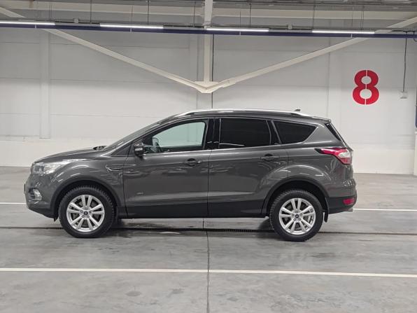 Ford Kuga II Рестайлинг с пробегом 2018 года, цена 1 320 000 рублей, 171652 км, внедорожник, Автокод Объявления