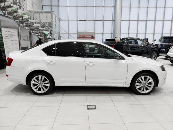 Skoda Octavia III (A7) с пробегом 2014 года, цена 750 000 рублей, 339115 км, лифтбек, Автокод Объявления