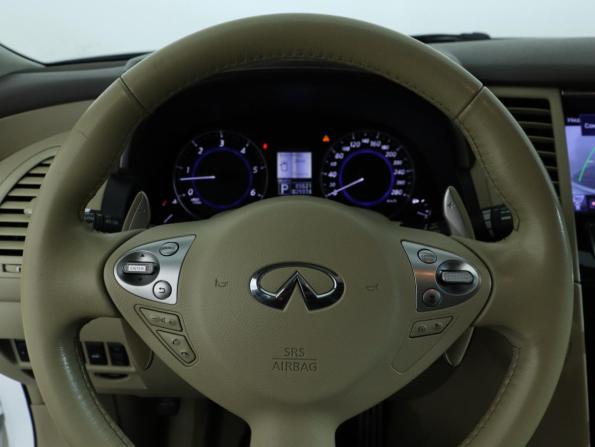Infiniti QX70 с пробегом 2013 года, цена 2 350 000 рублей, 85621 км, внедорожник, Автокод Объявления