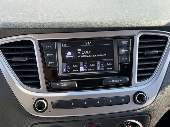 Hyundai Solaris II с пробегом 2019 года, цена 1 350 000 рублей, 87600 км, седан, Автокод Объявления
