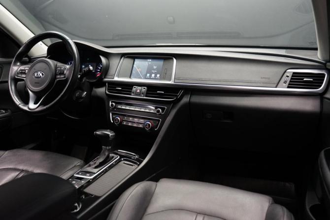 Kia Optima IV с пробегом 2018 года, цена 2 290 000 рублей, 80000 км, седан, Автокод Объявления