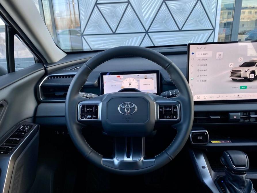 Toyota RAV4 VI (XA60) Новосибирск  - изображение 19