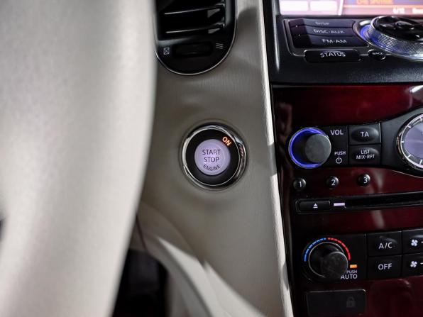 Infiniti QX50 I с пробегом 2014 года, цена 2 050 000 рублей, 110094 км, внедорожник, Автокод Объявления