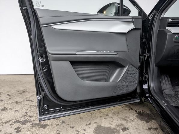 Omoda C5 II с пробегом 2026 года, цена 1 900 000 рублей, 3643 км, внедорожник, Автокод Объявления