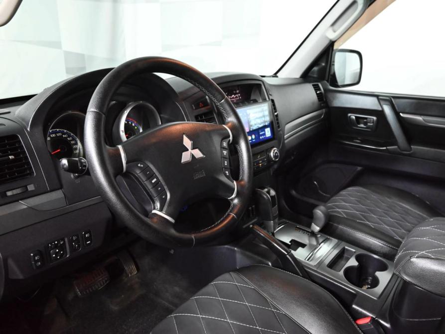 Mitsubishi Pajero IV Екатеринбург  - изображение 18