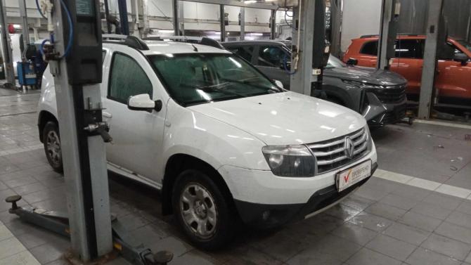 Renault Duster I с пробегом 2013 года, цена 780 000 рублей, 196568 км, внедорожник, Автокод Объявления