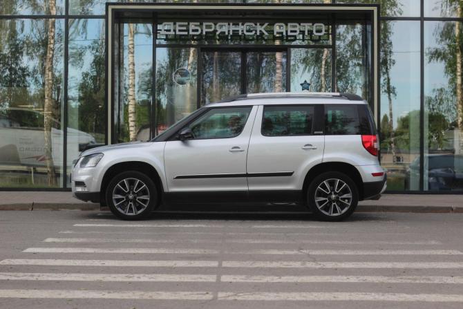 Skoda Yeti I Рестайлинг с пробегом 2017 года, цена 1 395 000 рублей, 1724602 км, внедорожник, Автокод Объявления