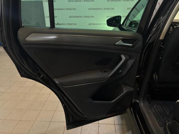 Volkswagen Tiguan II с пробегом 2019 года, цена 2 399 000 рублей, 150000 км, внедорожник, Автокод Объявления