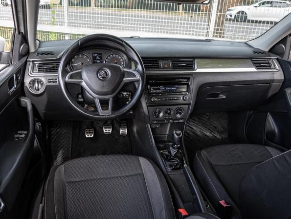 Skoda Rapid I с пробегом 2014 года, цена 990 000 рублей, 126733 км, лифтбек, Автокод Объявления
