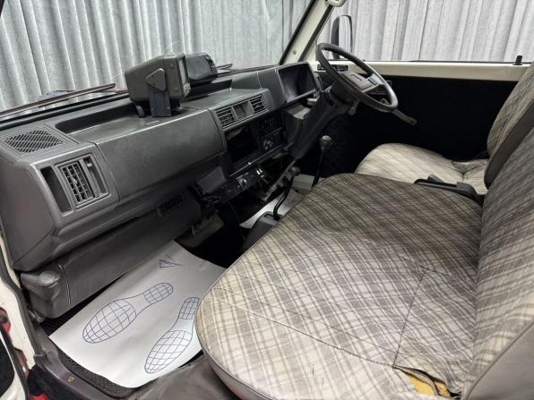 Mazda Bongo III с пробегом 1995 года, цена 650 000 рублей, 230945 км, фургон, Автокод Объявления