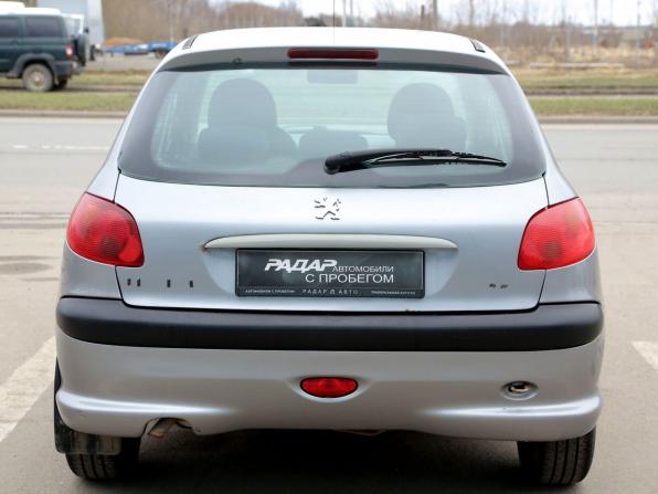 Peugeot 206 с пробегом 2004 года, цена 215 000 рублей, 133000 км, хэтчбек, Автокод Объявления