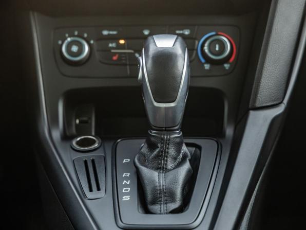 Ford Focus III Рестайлинг с пробегом 2018 года, цена 1 188 000 рублей, 128696 км, хэтчбек, Автокод Объявления