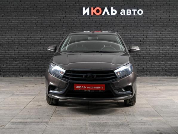 Lada (ВАЗ) Vesta I с пробегом 2018 года, цена 900 000 рублей, 101128 км, седан, Автокод Объявления