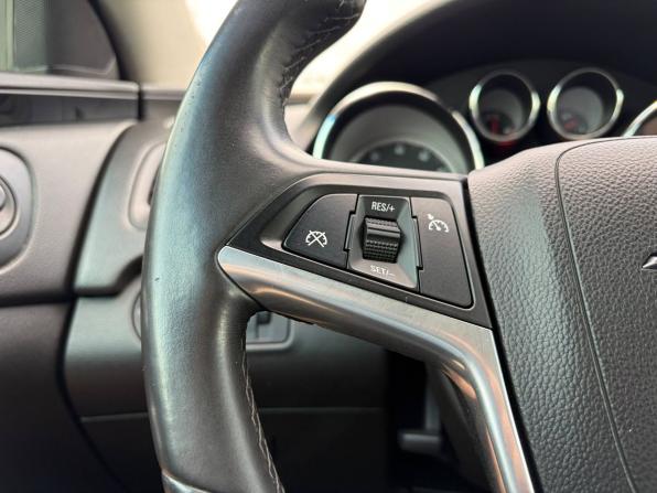Opel Insignia I с пробегом 2011 года, цена 650 000 рублей, 182000 км, седан, Автокод Объявления