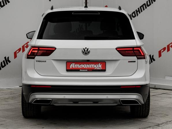Volkswagen Tiguan II с пробегом 2020 года, цена 3 040 000 рублей, 149400 км, внедорожник, Автокод Объявления