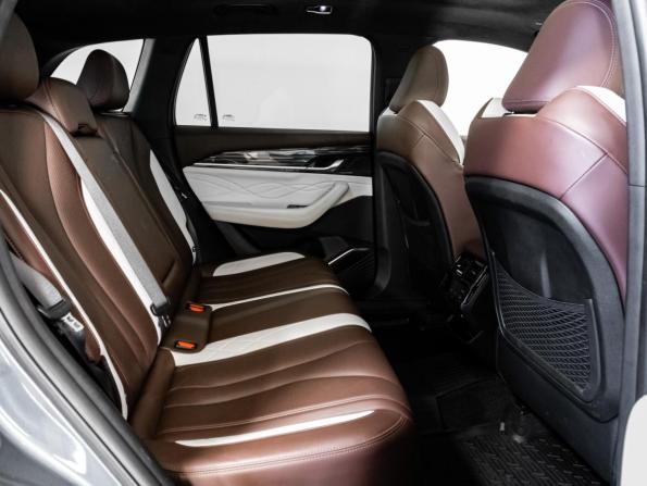 Geely Monjaro I с пробегом 2023 года, цена 2 925 000 рублей, 79045 км, внедорожник, Автокод Объявления