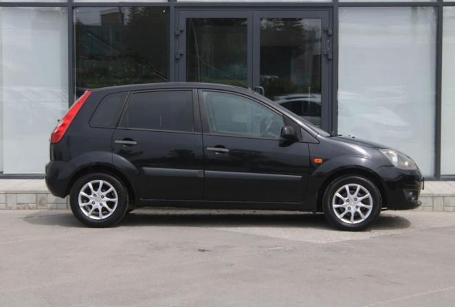 Ford Fiesta Mk5 с пробегом 2008 года, цена 399 000 рублей, 136092 км, хэтчбек, Автокод Объявления