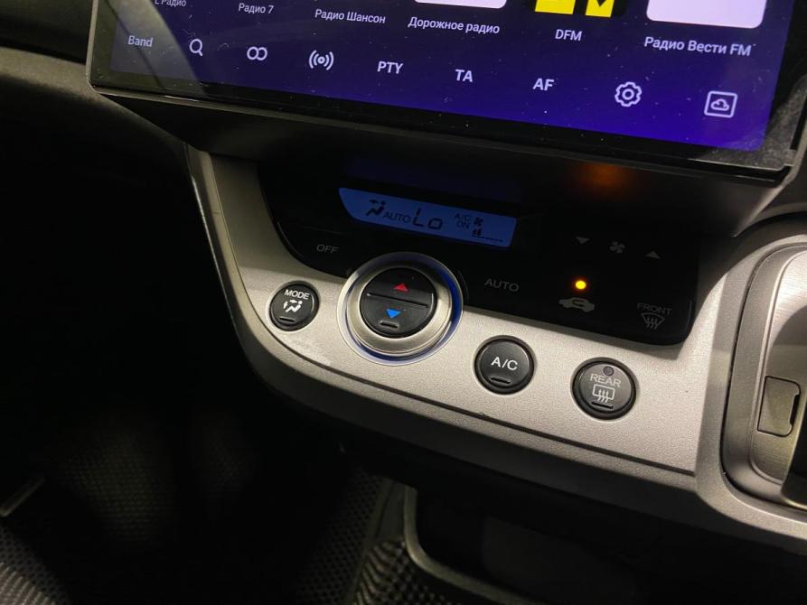 Honda Stream II Рестайлинг Челябинск  - изображение 12