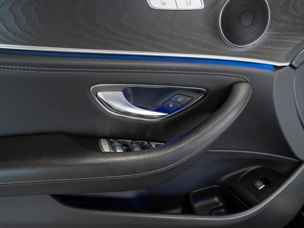 Mercedes-Benz E-Класс V (W213 S213 C238) с пробегом 2020 года, цена 4 140 000 рублей, 65030 км, седан, Автокод Объявления