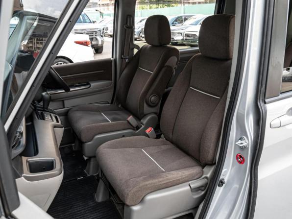 Honda Stepwgn V с пробегом 2016 года, цена 1 820 000 рублей, 112304 км, минивэн, Автокод Объявления