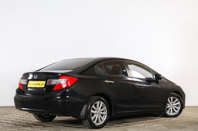 Honda Civic IX с пробегом 2012 года, цена 1 299 000 рублей, 280000 км, седан, Автокод Объявления