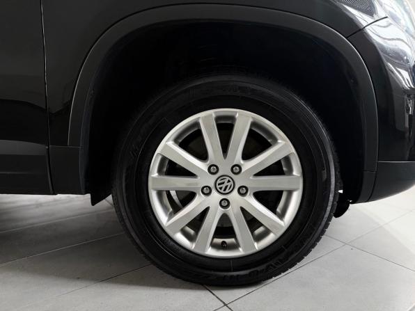 Volkswagen Tiguan I Рестайлинг с пробегом 2015 года, цена 1 270 000 рублей, 177798 км, внедорожник, Автокод Объявления