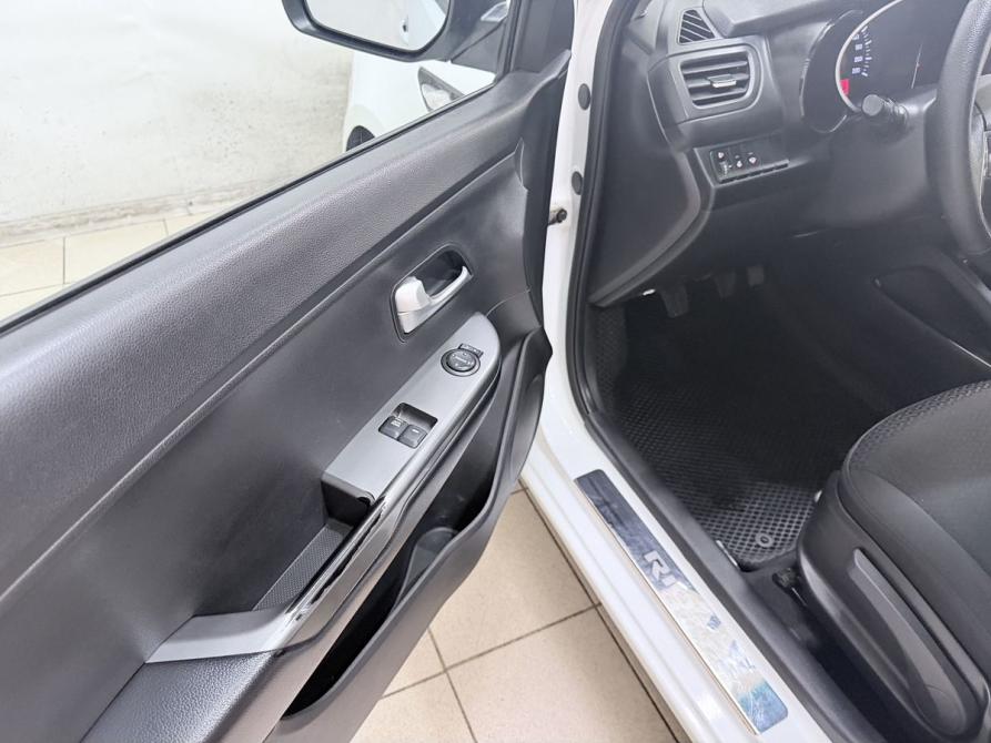 Kia Rio III Рестайлинг Воронеж  - изображение 17