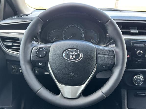 Toyota Corolla XI (E160 E170 E180) с пробегом 2013 года, цена 900 000 рублей, 152000 км, седан, Автокод Объявления