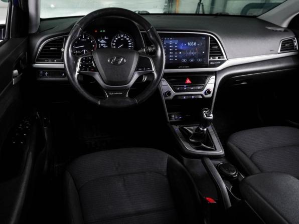 Hyundai Elantra VI (AD) с пробегом 2017 года, цена 1 238 000 рублей, 184750 км, седан, Автокод Объявления
